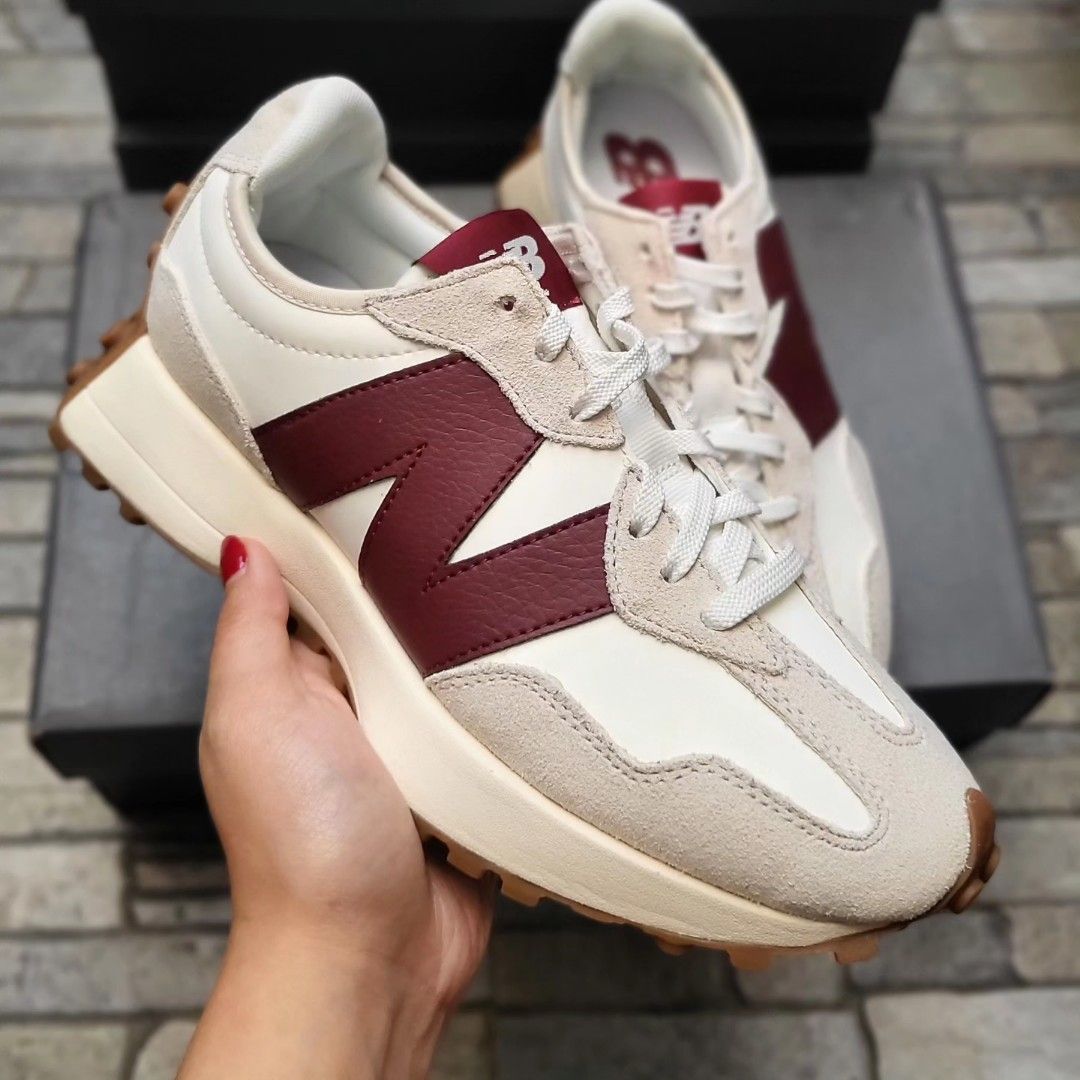 Nb burgundy top