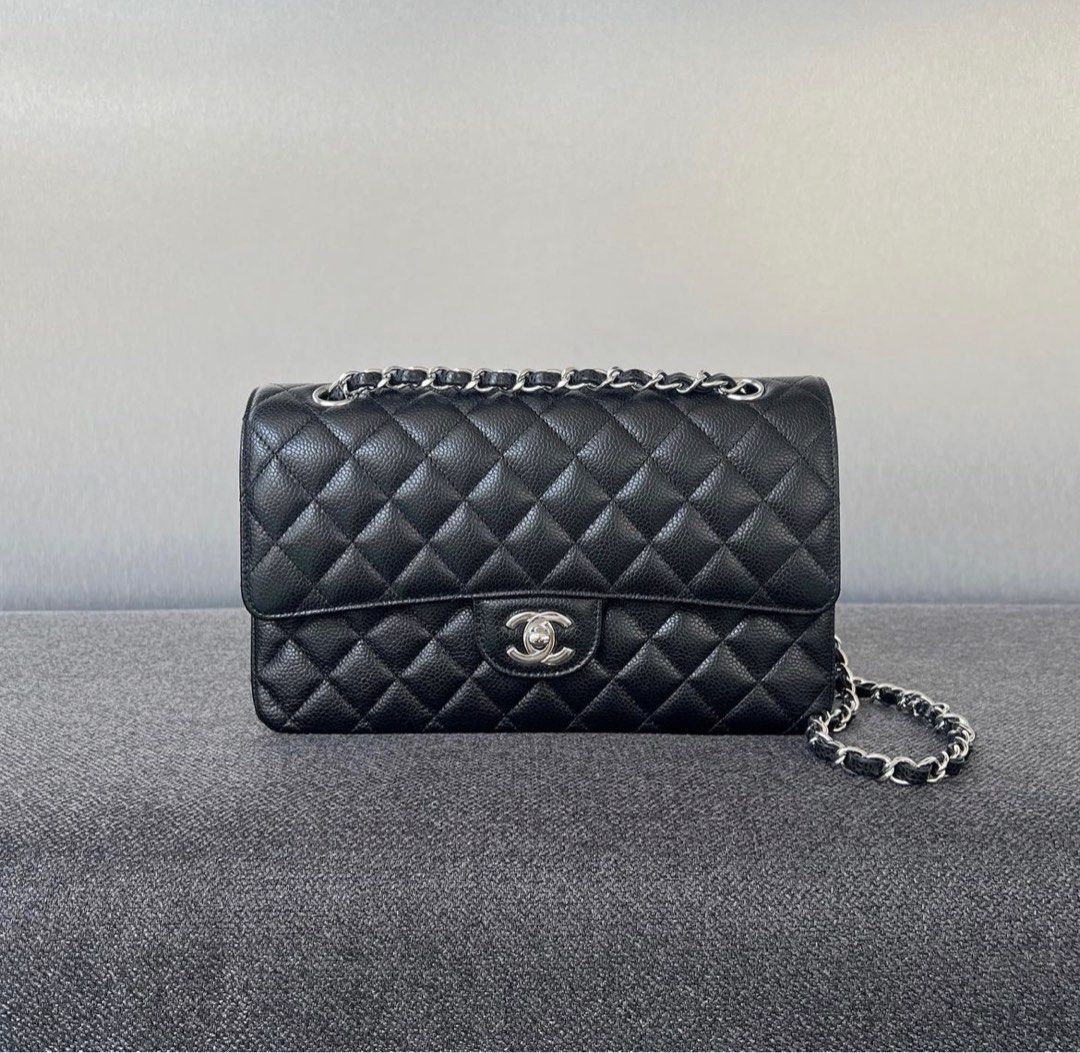 New Chanel Classic Double Flap Medium Caviar Black / Phw