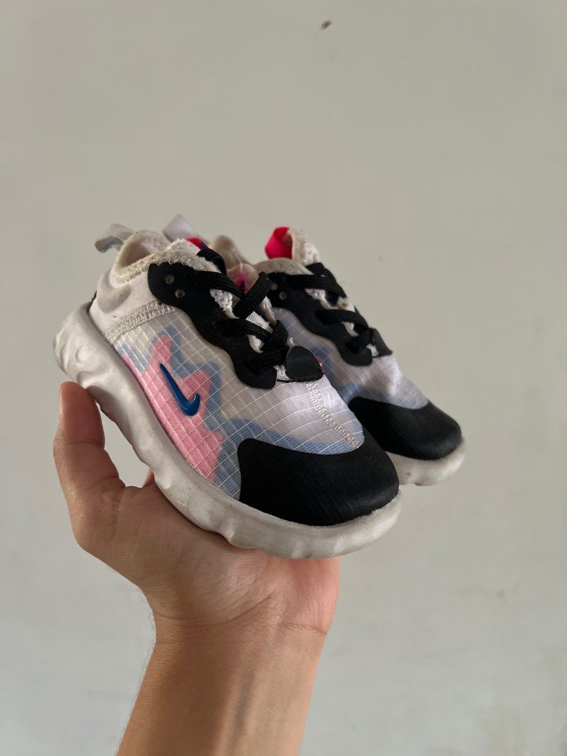 Nike Foam