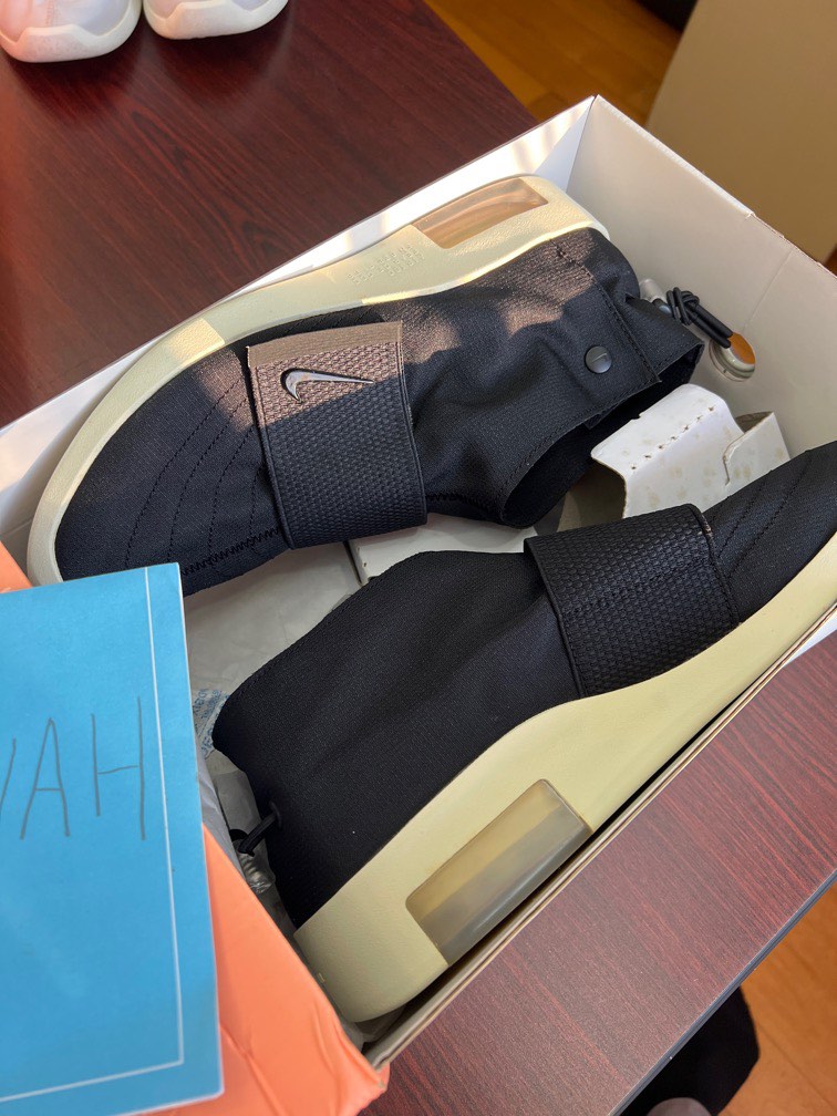 Nike AIR FEAR OF GOD RAID VS MOCCASIN REVIEW + On FEET 