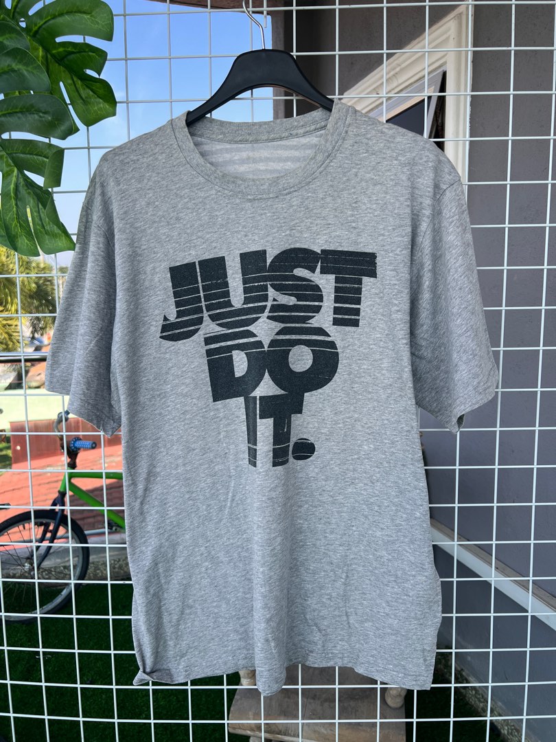 Jogging gris nike just do it deals