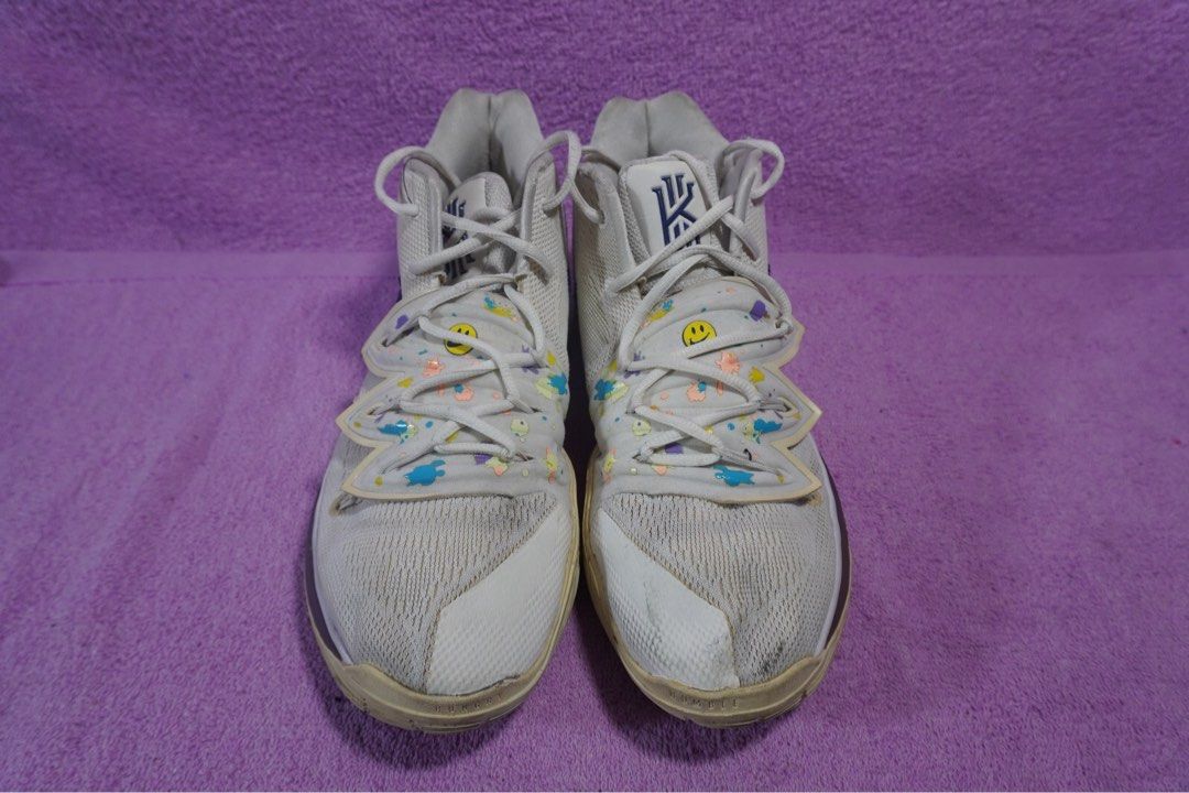 Kyrie 5 218 sale