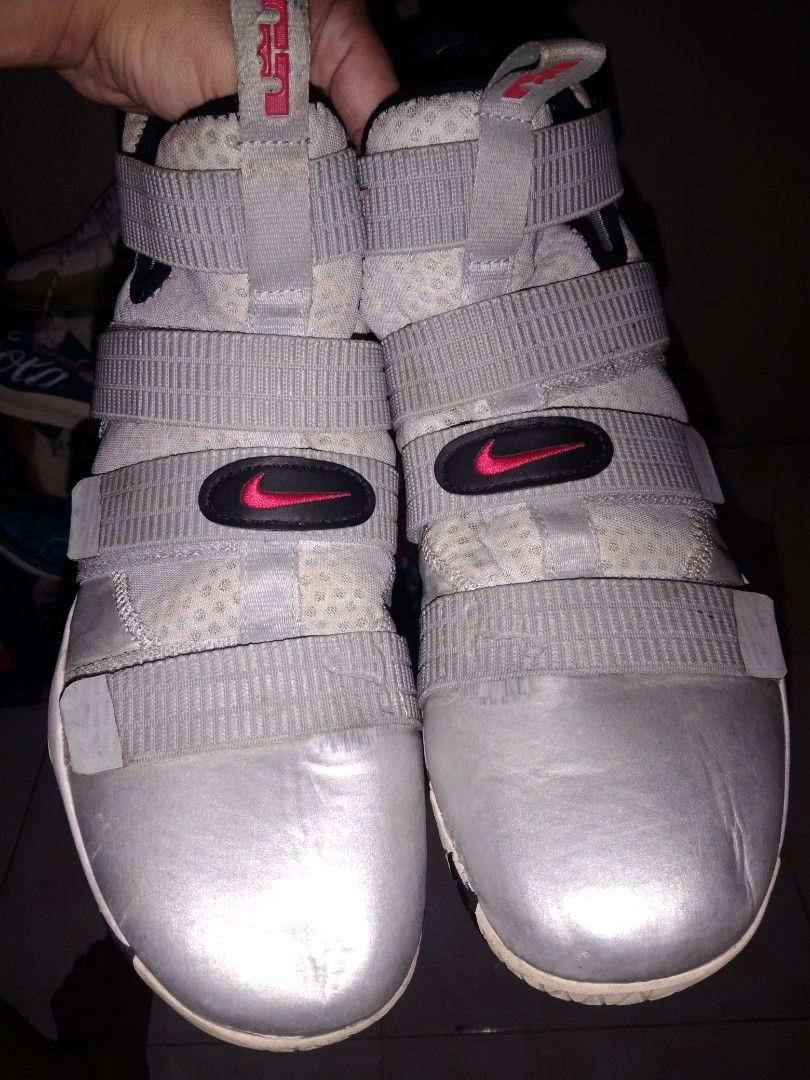 lebron soldier xi sfg