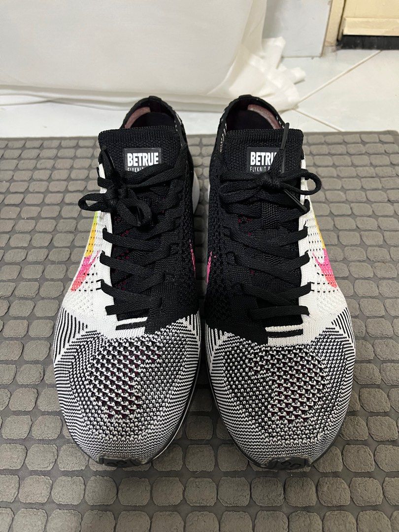 Nike Shoes Men s Fashion Footwear Sneakers on Carousell