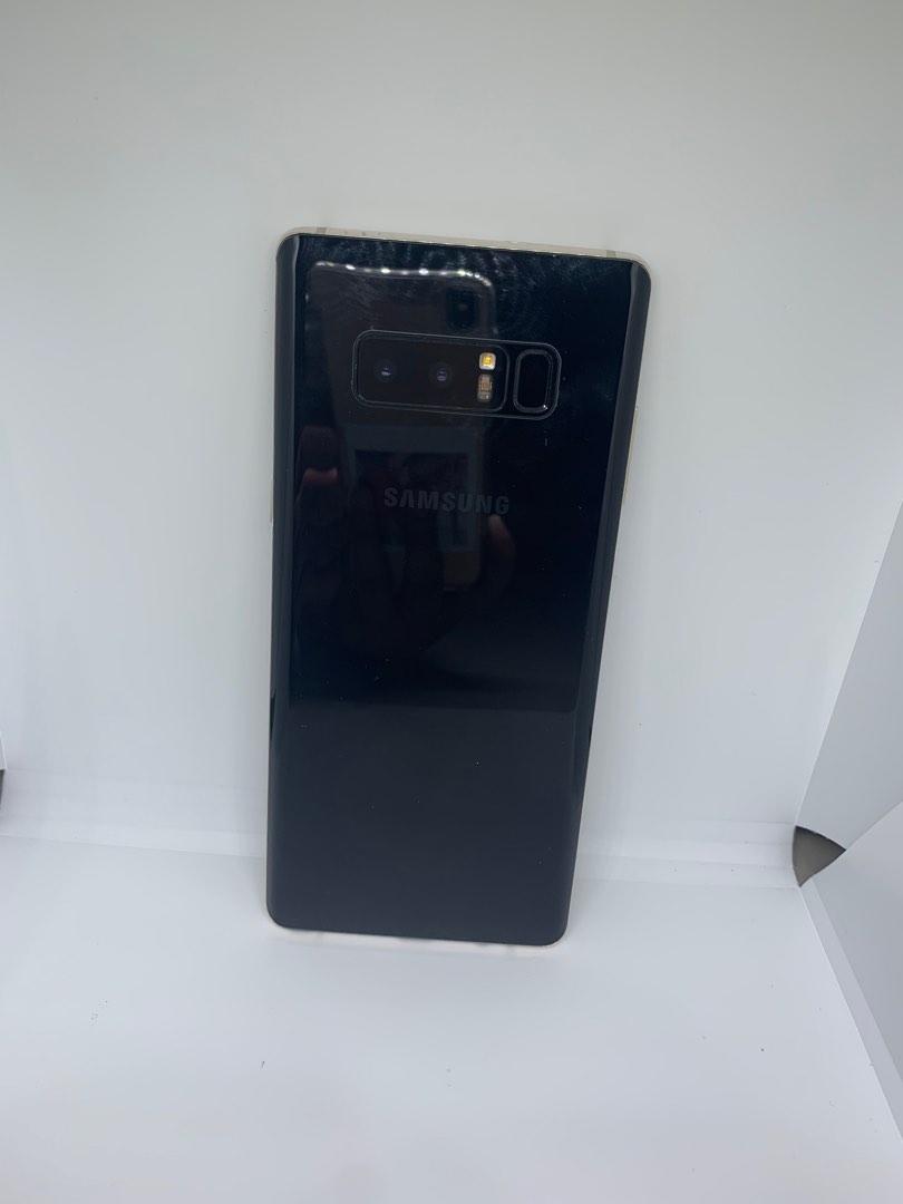 Note 8 on Carousell