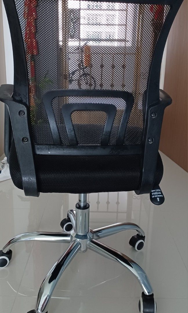 Office Chair WFH, Furniture & Home Living, Furniture, Chairs on Carousell
