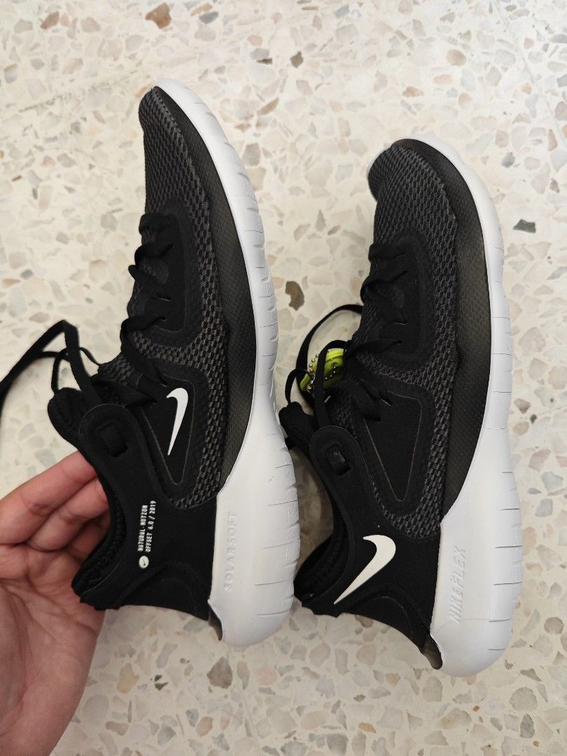 ORIGINAL NIKE FLEX 2019 RUNNING SHOE Women s Fashion Footwear Sneakers on Carousell