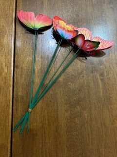 (Category: ) located in . Submitted by ladyapple (Listing ID 1238557010, Image 1). Description: .