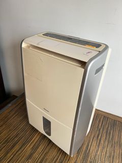 （分類：）位於 。 由 off_load 提交（商品編號 1238541747，圖片 1）。簡介： 。