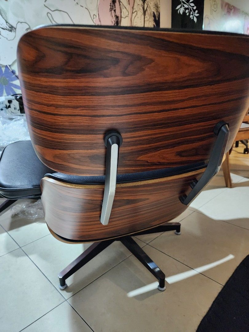 Reproduction eames lounge chair, Furniture & Home Living, Furniture