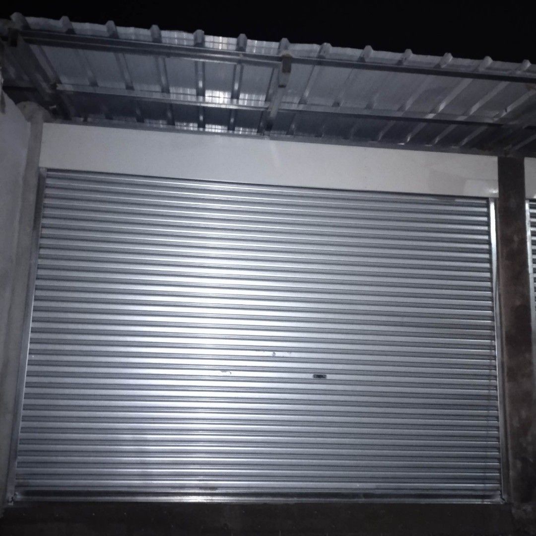 Roll up door on Carousell