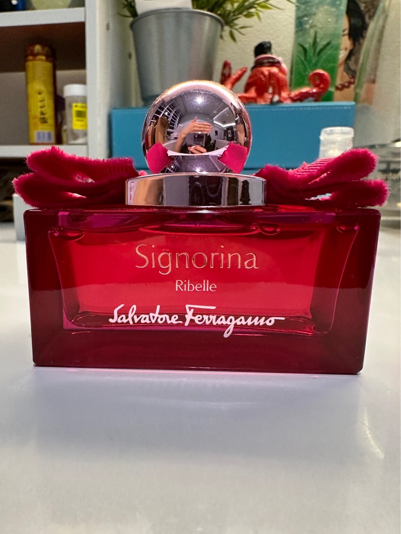 Signorina sales ribelle ferragamo