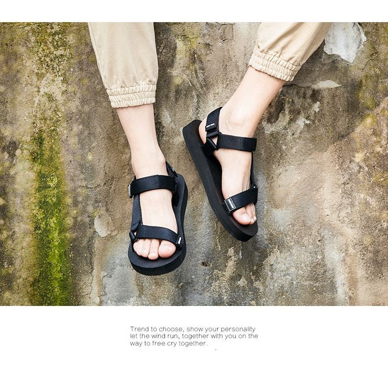 Sandals men s summer Korean cross design Men s Fashion Footwear