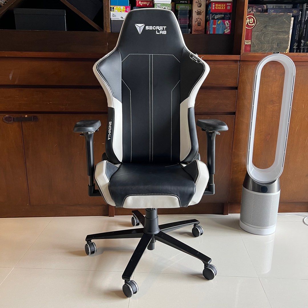 Secretlab Throne 2020 Regular Size PU Premium Leather Furniture