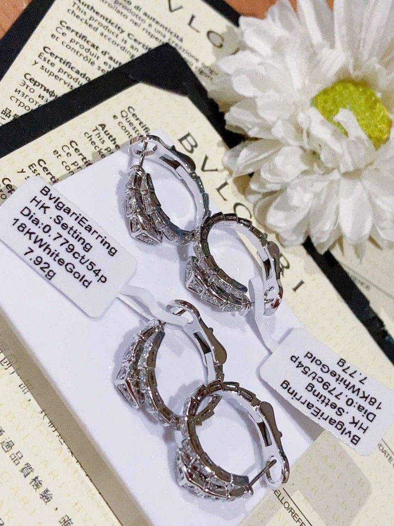 Addison blvd sterling outlet silver hoop earrings