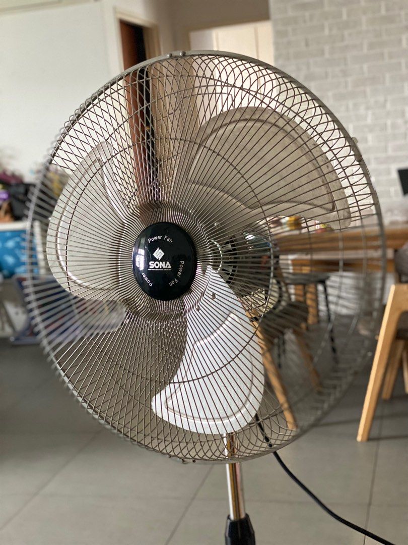 SONA STAND FAN (BEST FOR LIVING ROOM USE), Furniture & Home Living