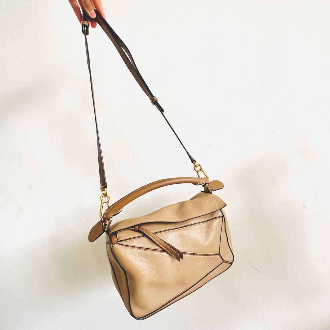 Loewe bicolor logo online embossed 2way bag