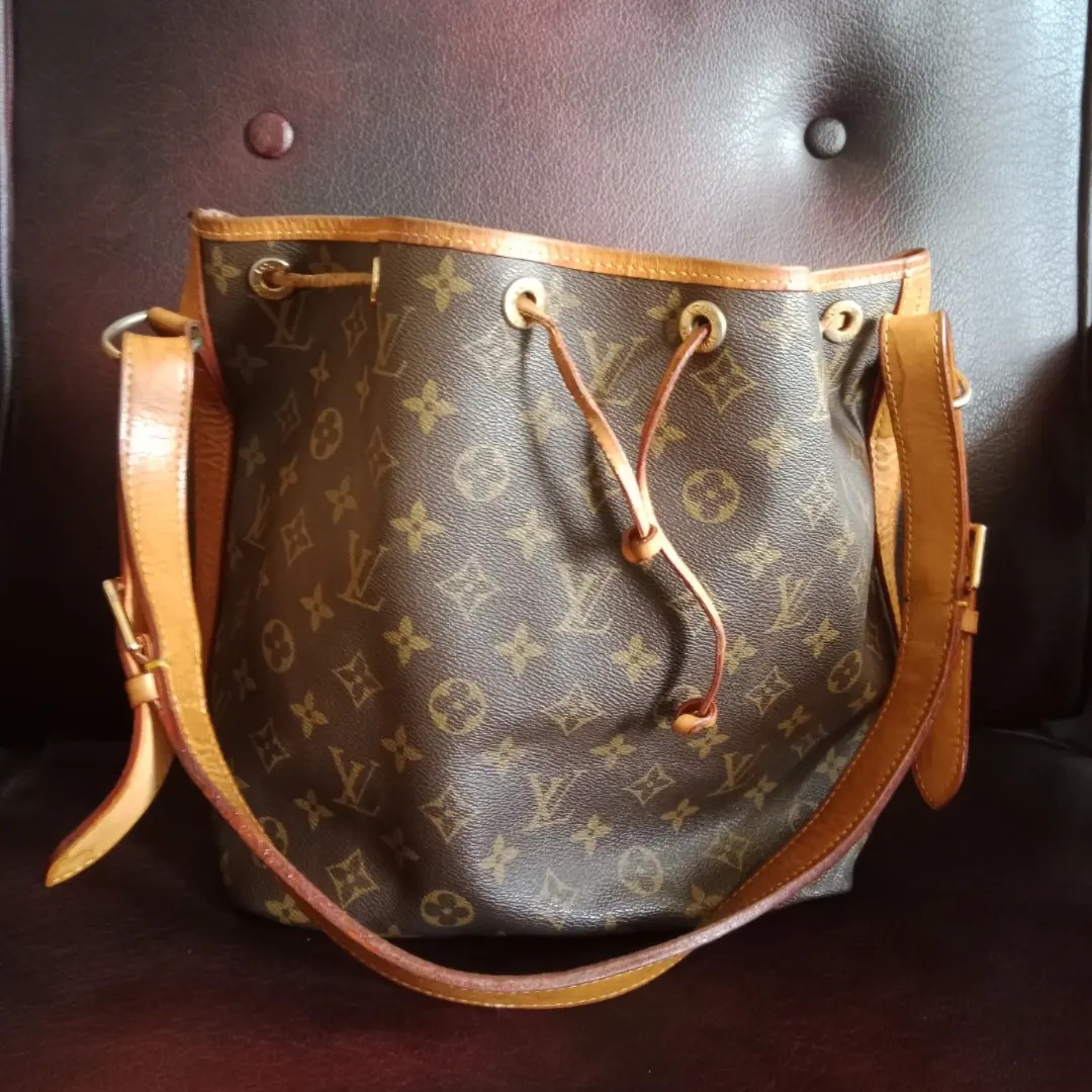 Tas Louis Vuitton model lama, Barang Mewah, Tas & Dompet di Carousell