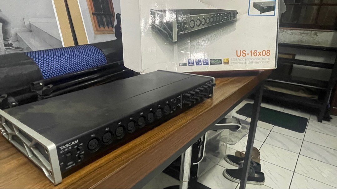 TASCAM US 16x8 RackMount USB Audio/MIDI Interface on Carousell