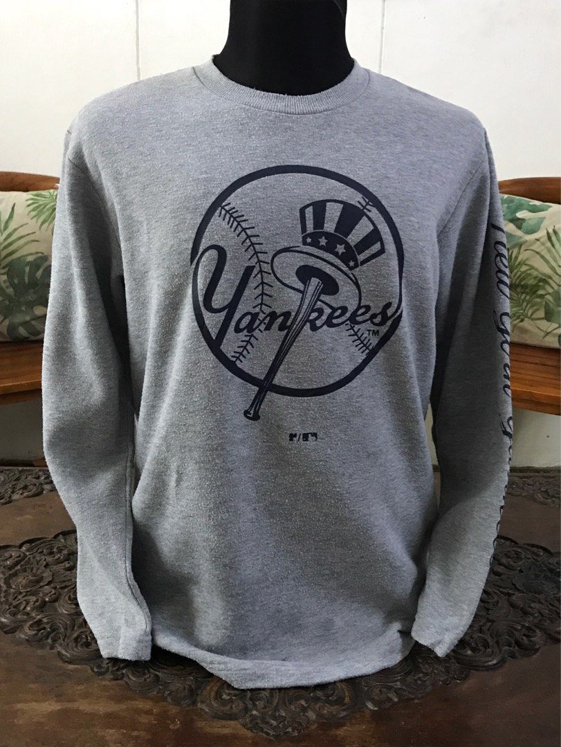 Yankees vintage store sweatshirt