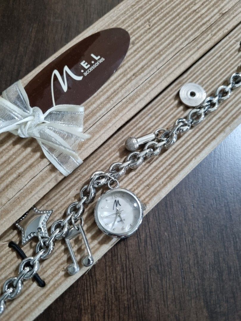 Watch bracelet accessories store