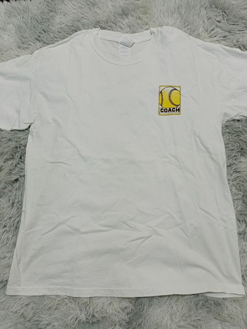 White coach shirt (Category: Tshirts & Polo Shirts ) located in Caloocan City. Submitted by _c14rr (Listing ID 1238607383, Image 1). Description: width:23.5" length:30" xl on tag Heavyweight shirt +sf mop:gcash . . ..