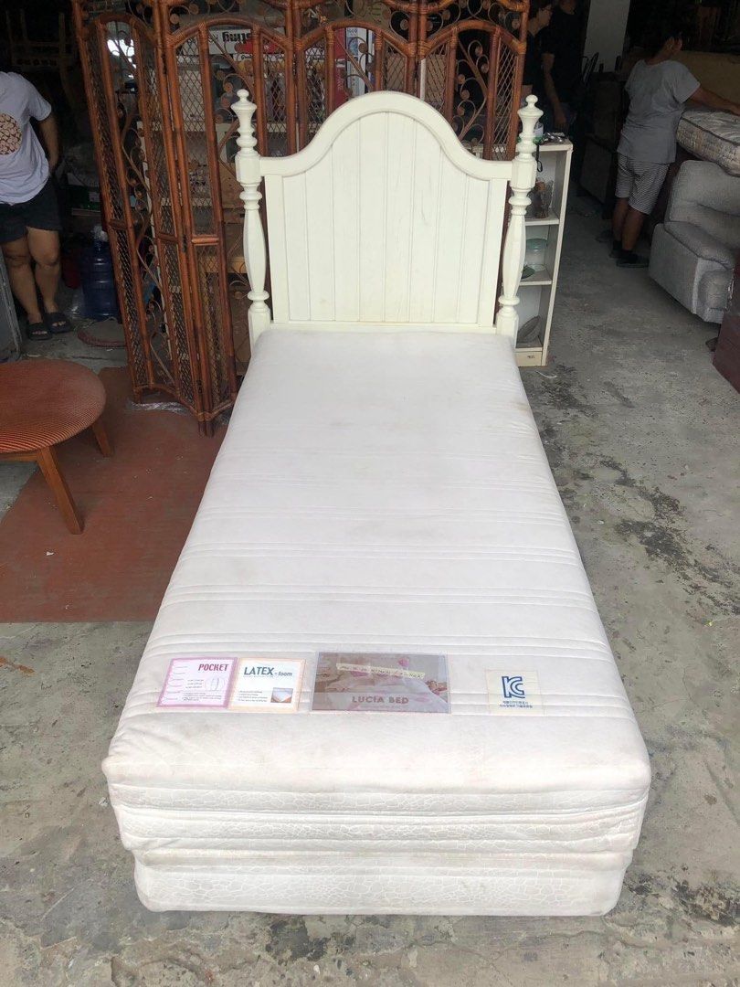 Princess single bed store frame