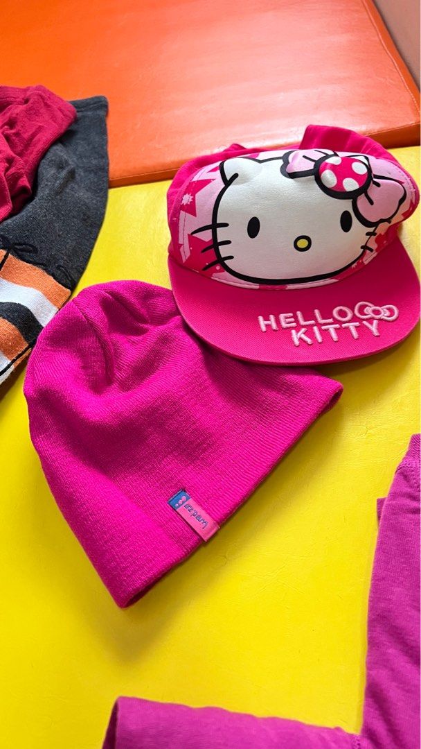 Winter clothes 4yo girl Uniqlo Heat Tech, Kathmandu macpac, Babies