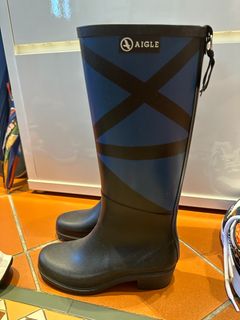 Rain boots under $2 shop