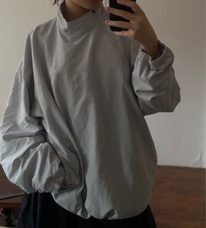 (Category: ) located in . Submitted by eeyhorwears (Listing ID 1238520417, Image 1). Description: .