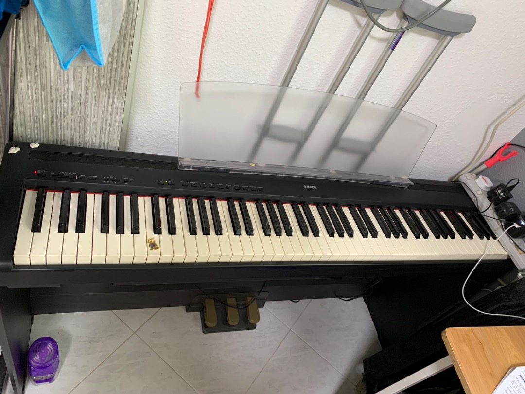 Yamaha 88-key digital keyboard P85, Hobbies & Toys, Music & Media