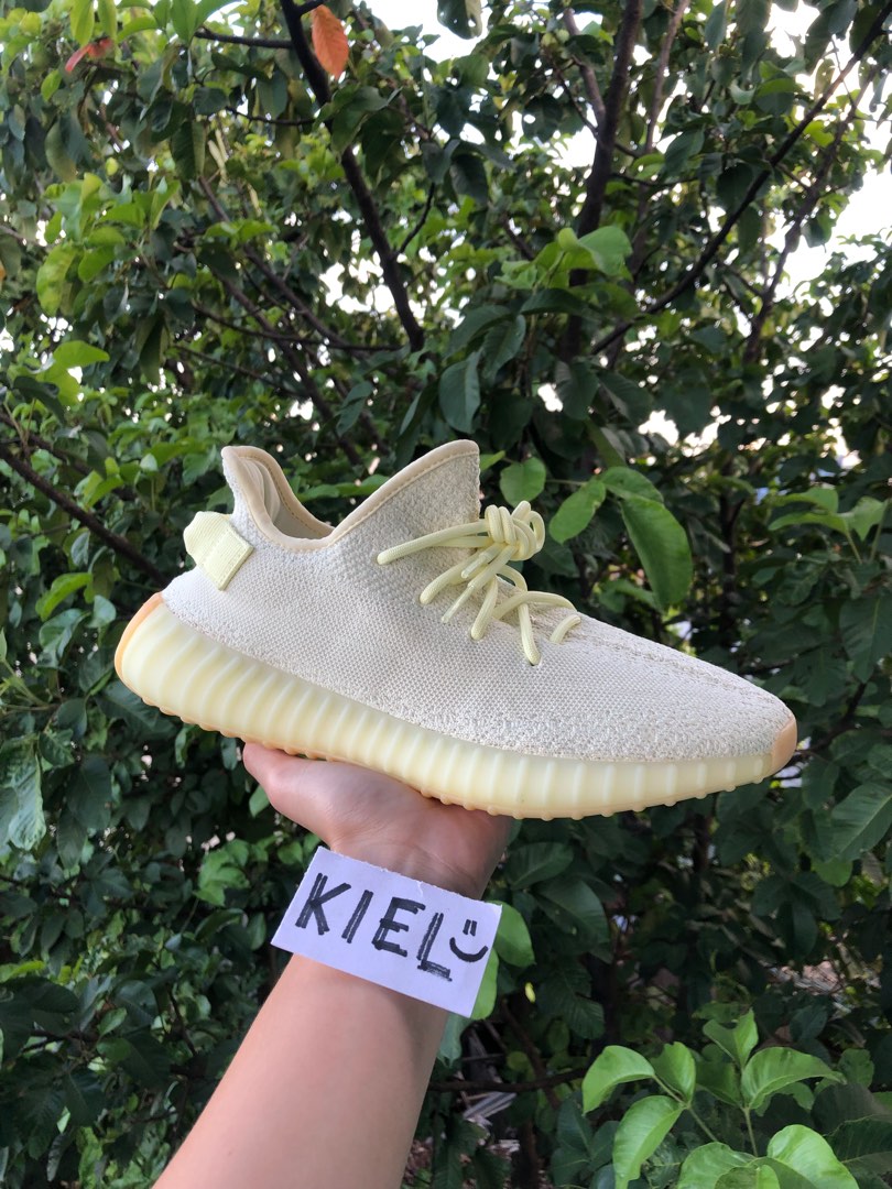Yeezy 350 v2 outlet butter on feet