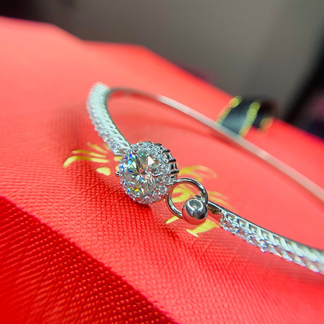 Moissanite bracelet clearance online
