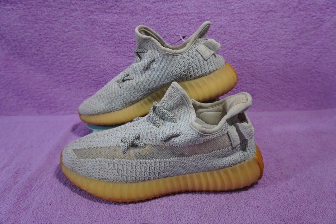 Yeezy static outlet insole
