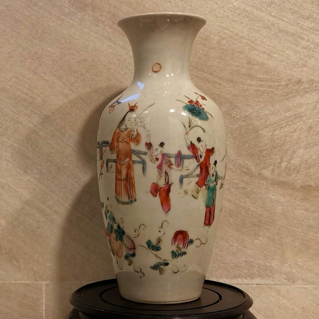 清代同治~ 粉彩嬰戲圖花瓶, 興趣及遊戲, 收藏品及紀念品, 古董