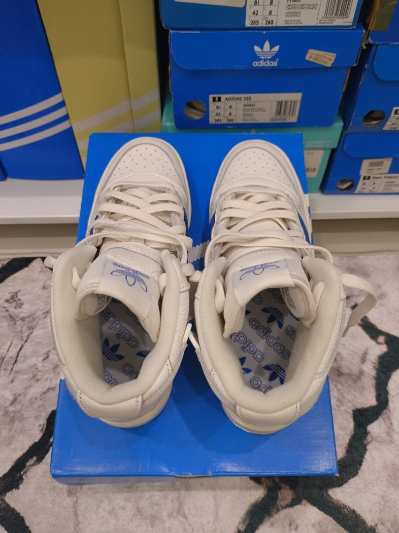 Adidas forum deals mid jordan