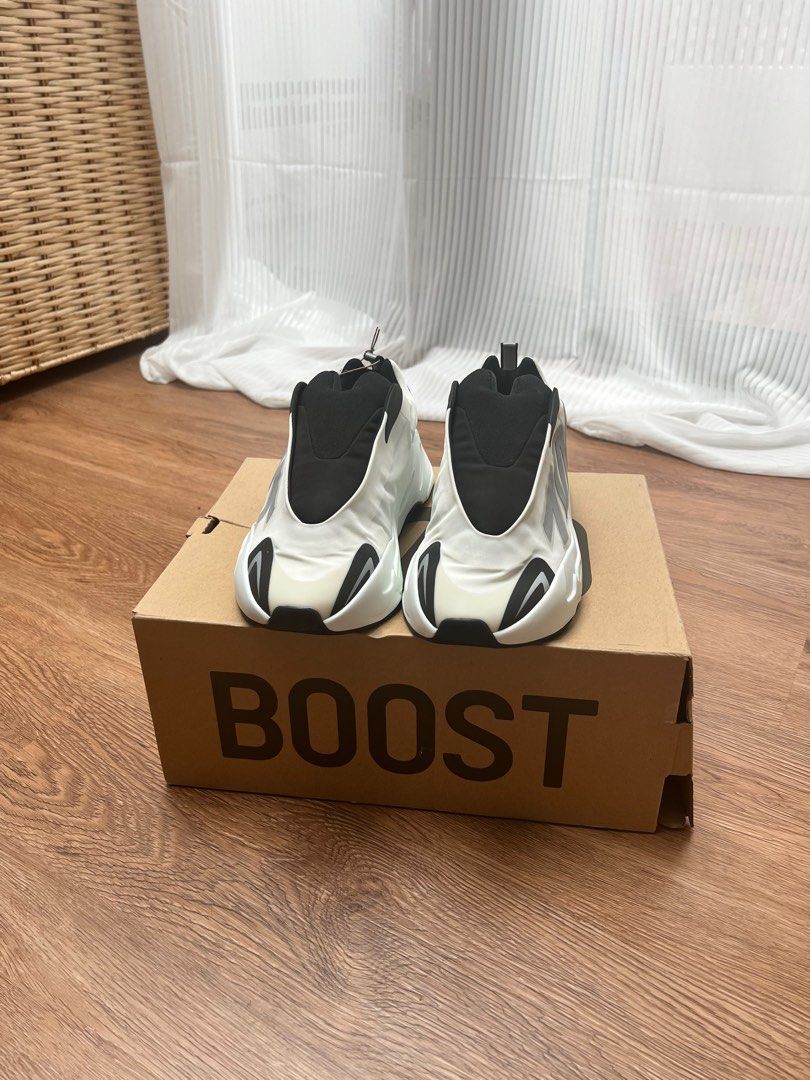 Yeezy hot sale 70 analog