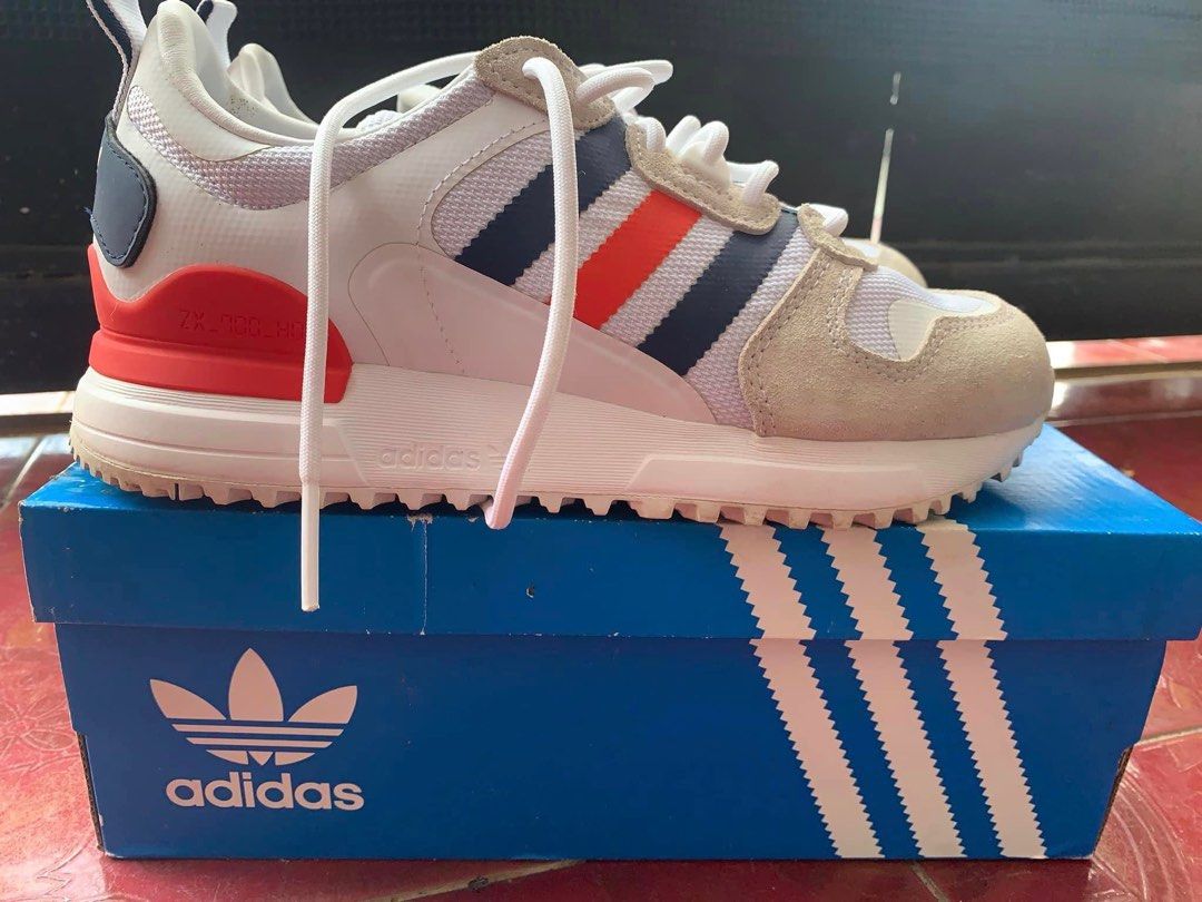 ADIDAS ZX 700 HD, Women's Fashion, Footwear, Sneakers on Carousell
