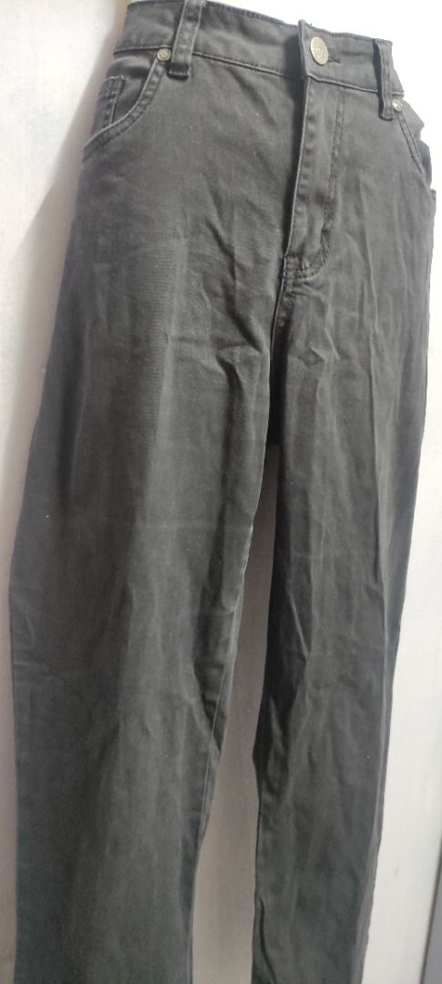 AppleMints Seluar Jeans Slack High Rise Regular Cut Pant Hitam
