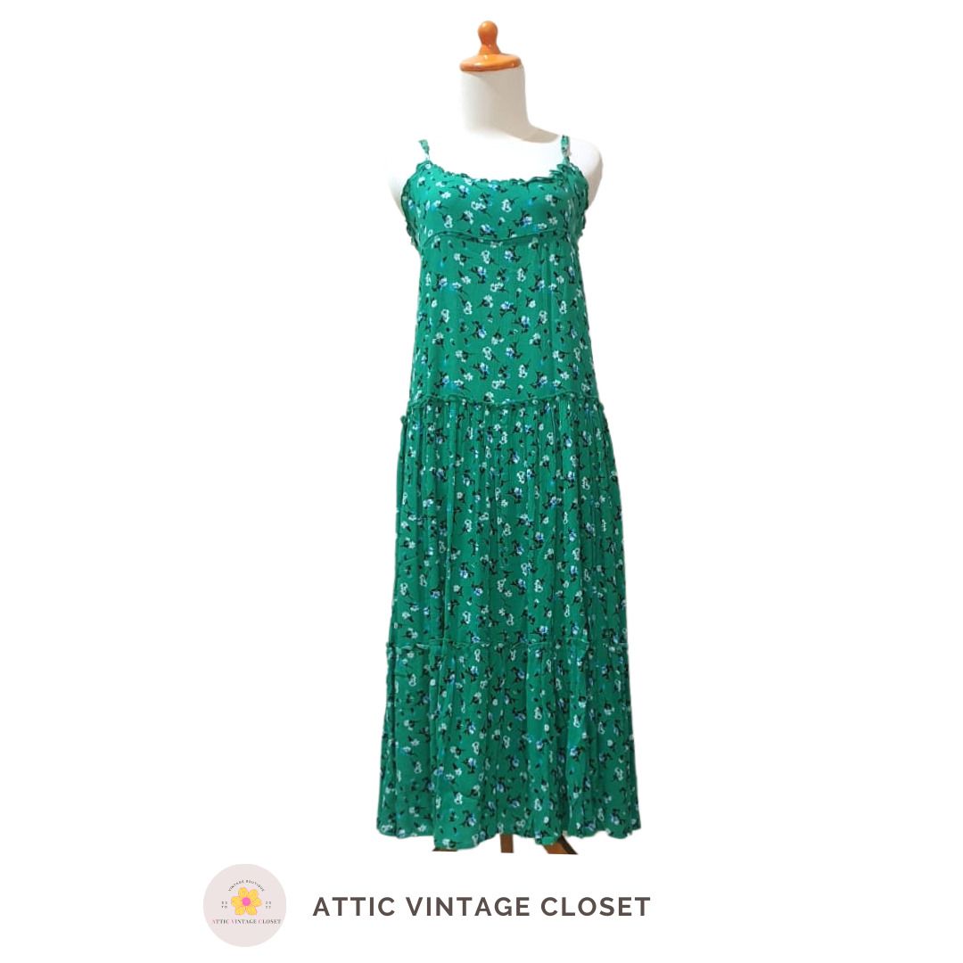 bershka green floral dress Linear Pointelle Tonal Knit Fit-N-Flare Midi Dress main image 1