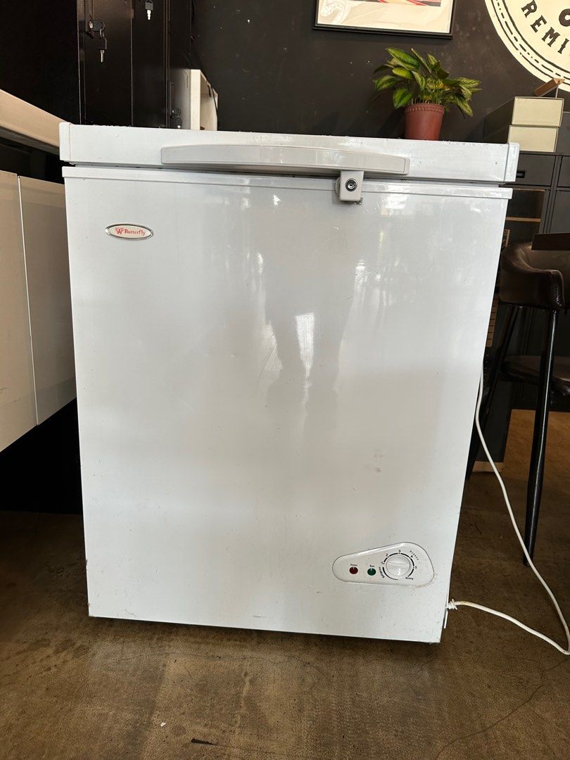Butterfly 100L Chest Freezer, TV & Home Appliances, Kitchen Appliances