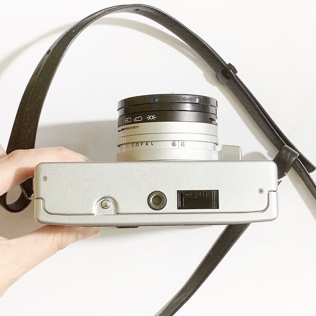 Canon QL17 Manual Film Camera, Photography, Cameras on Carousell