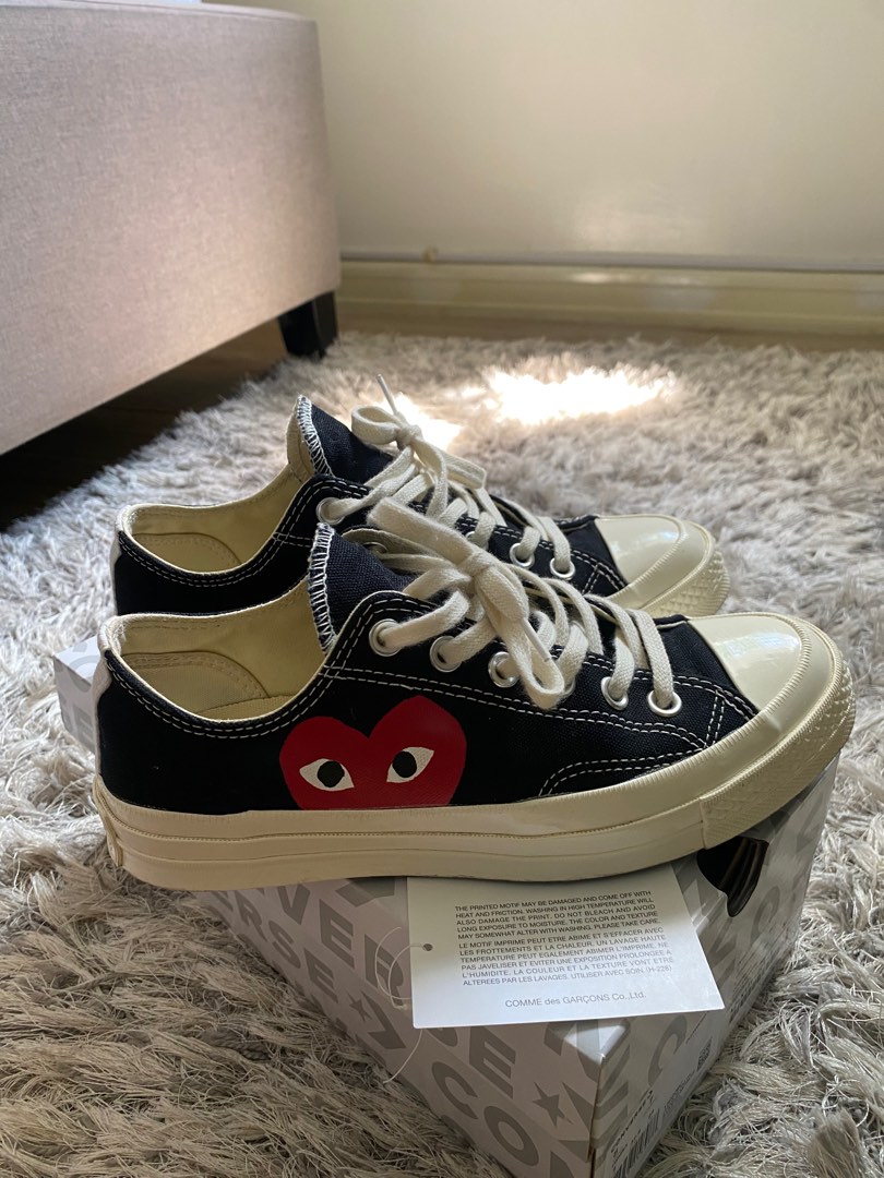 Gør det godt antydning fly CDG PLAY x Converse Chuck 70 Black (low), Men's Fashion, Footwear, Sneakers  on Carousell