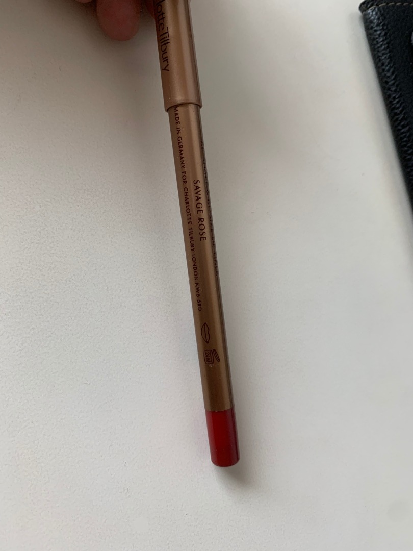CHARLOTTE TILBURY LIP LINER / SAVAGE ROSE, Beauty & Personal Care, Face, Makeup on Carousell