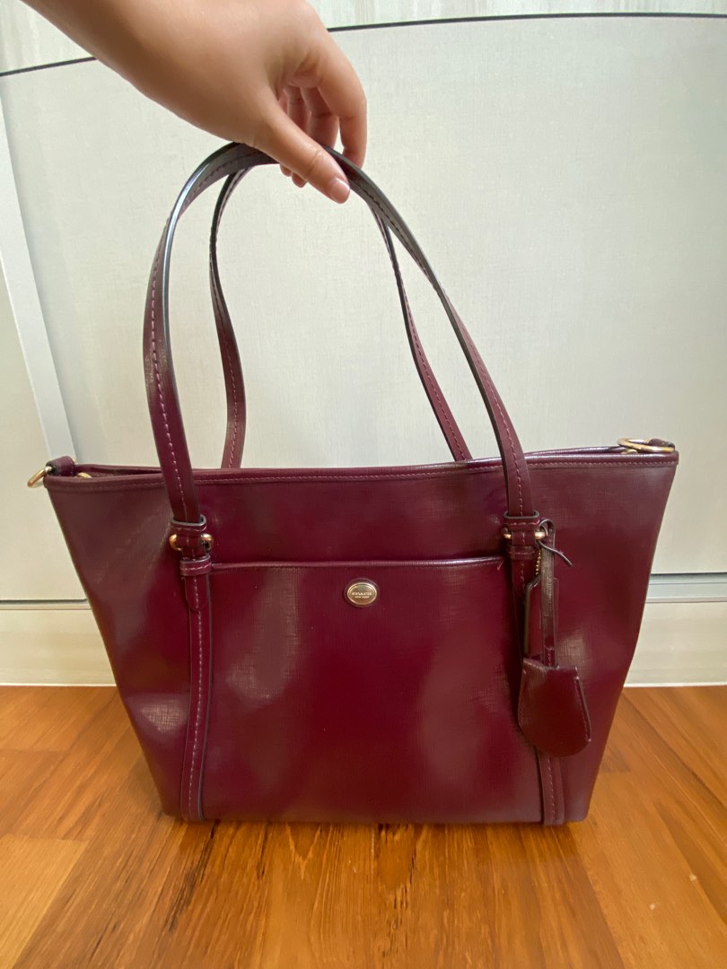 Buy the Coach Signature Jacques Hobo Bag Burgundy | GoodwillFinds