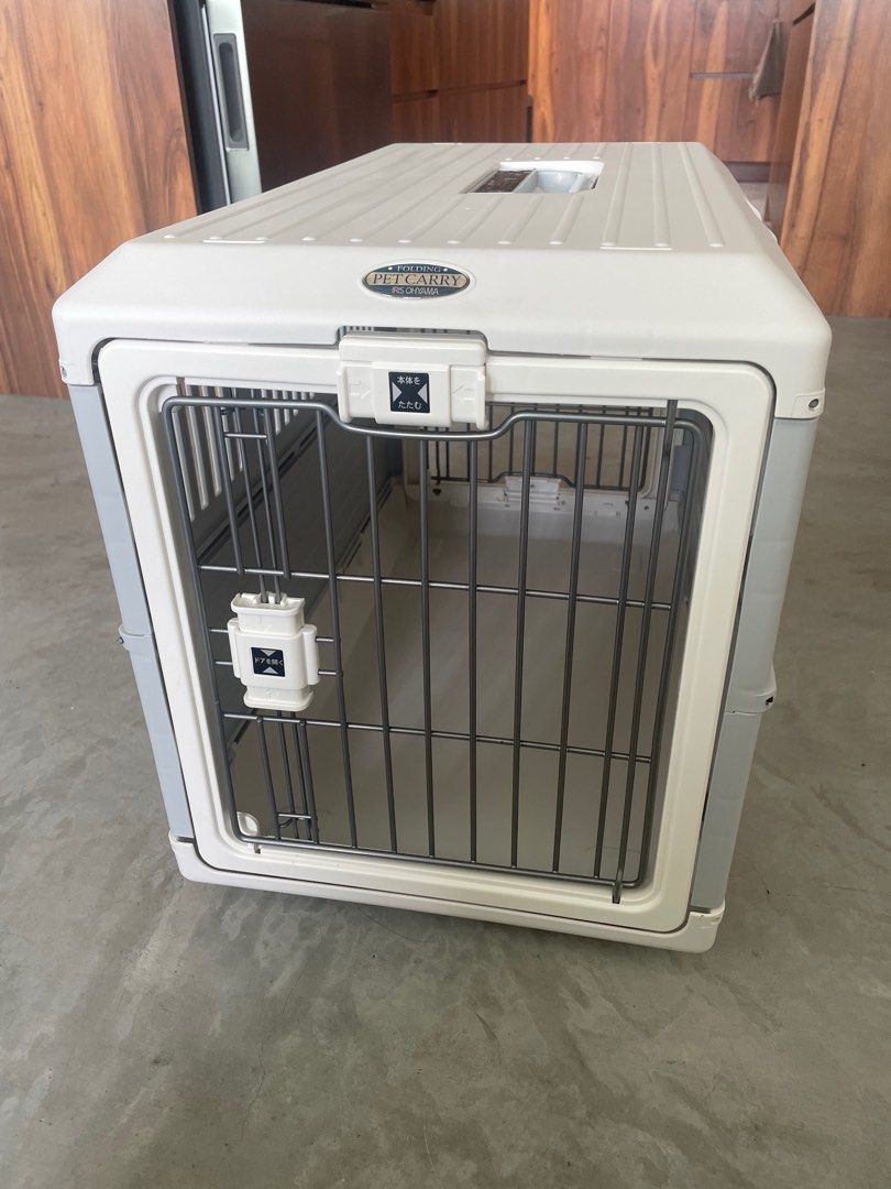 IRIS Collapsible dog crate, Pet Supplies, Homes & Other Pet Accessories