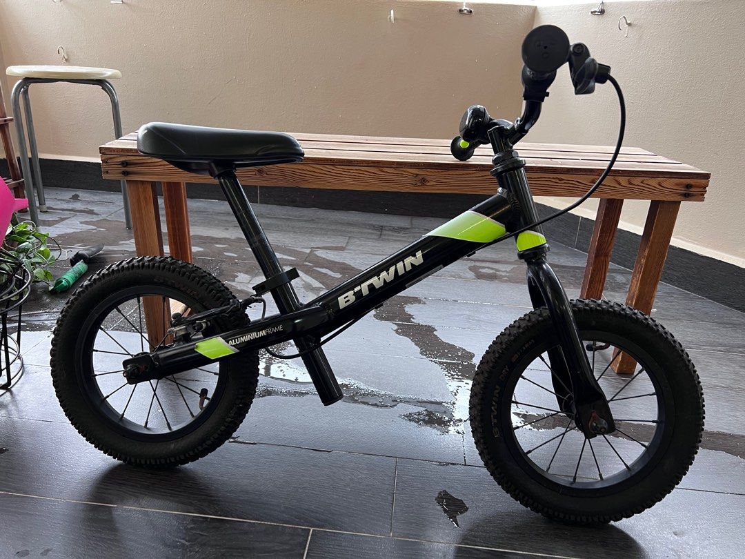 Decathlon Kids Balance bike with brakes., Sports Equipment, Bicycles