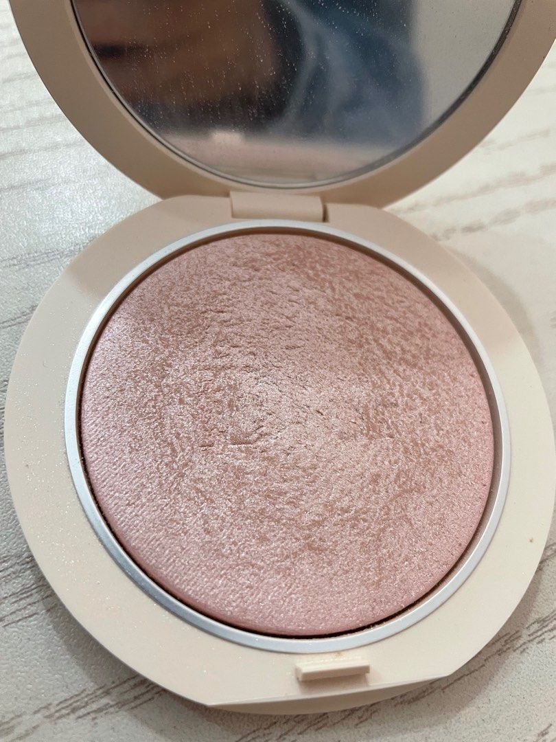 dior diorskin highlighter