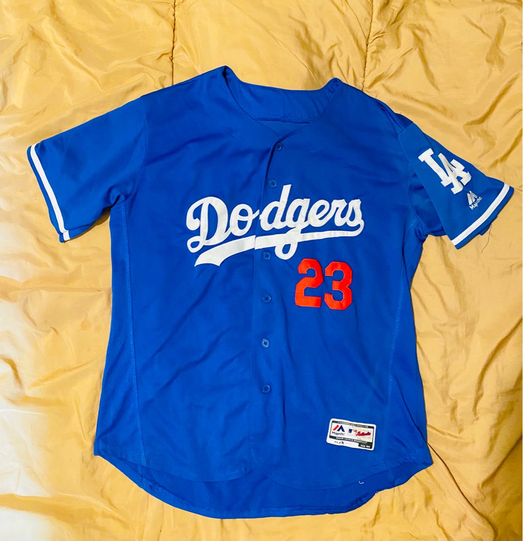 Dodgers LA, Men's Fashion, Tops & Sets, Tshirts & Polo Shirts on Carousell