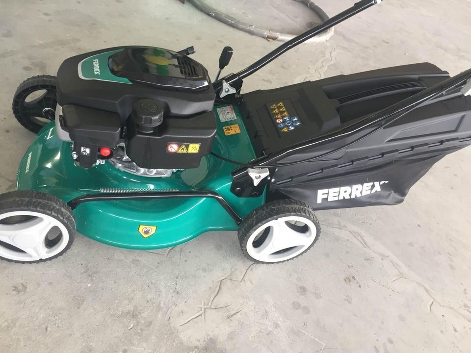 Ferrex 131cc Lawn Mower -QC, Furniture & Home Living, Gardening, Grass ...